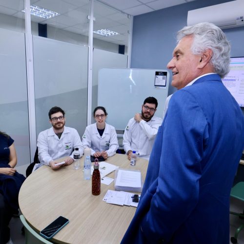 Em Santa Catarina, Caiado dialoga sobre financiamento estudantil e inovação