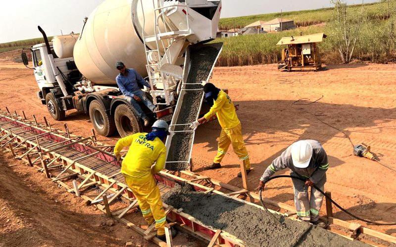 Governo de Goiás constrói ponte para substituir balsa na GO-338, entre São Luiz do Norte e Goianésia