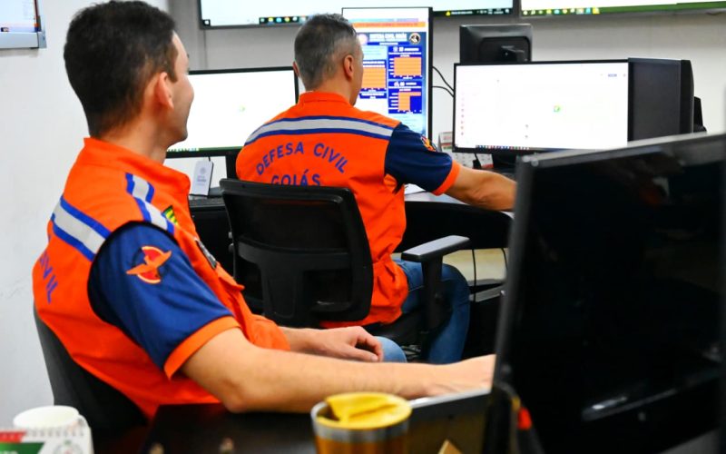 Saiba em quais situações a Defesa Civil enviará alertas sonoros para celulares