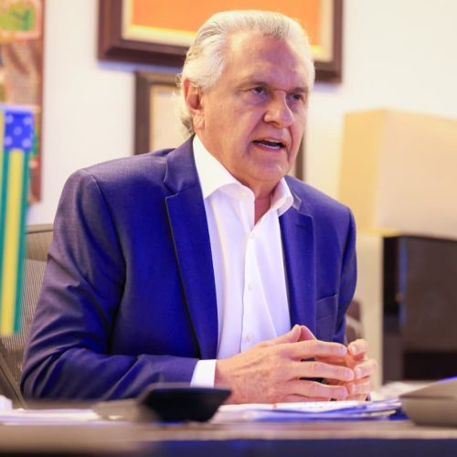 Caiado aciona STF para reforçar controle de comunicação entre detentos e facções criminosas