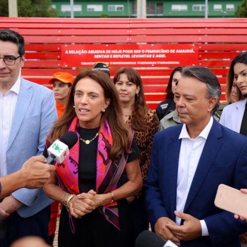 Gracinha Caiado inaugura Banco Vermelho como símbolo de combate à violência contra a mulher 