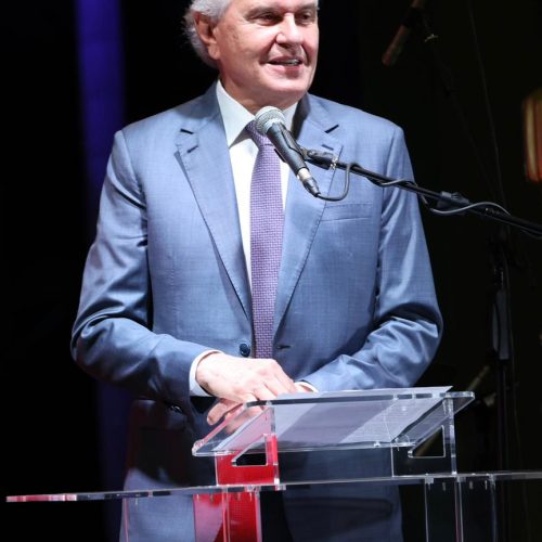 Caiado destaca parceria e governança responsável durante jantar com membros do TCE e TCM