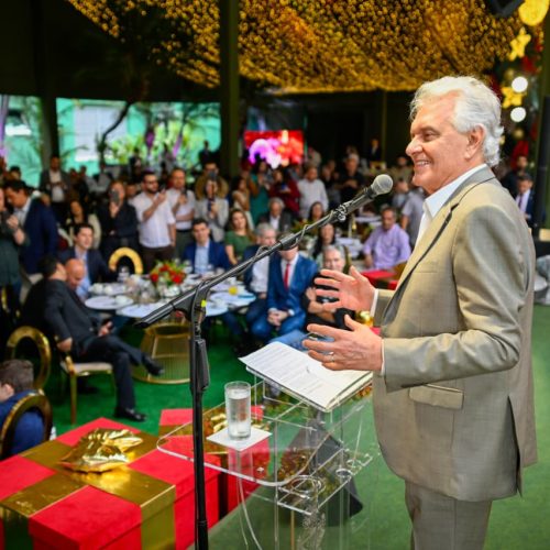 Caiado exalta força e importância do jornalismo no interior de Goiás