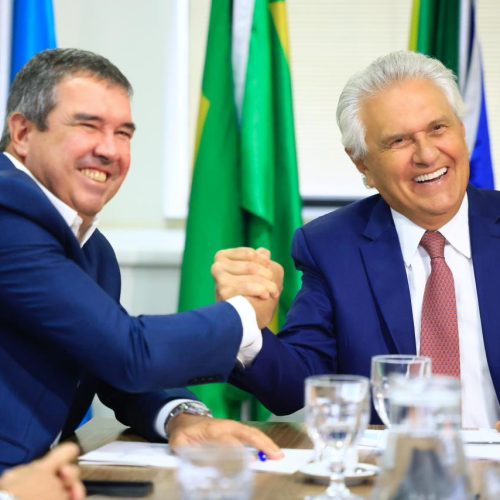 Caiado repassa liderança do Consórcio Brasil Central a Eduardo Riedel
