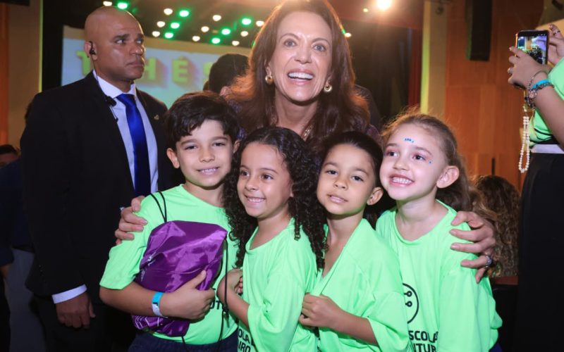 Alunos das Escolas do Futuro de Goiás podem receber Bolsa Profissionalizante