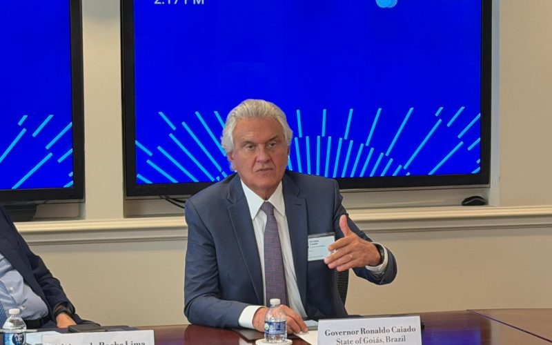 Caiado debate parcerias sobre terras raras com número 2 da diplomacia dos EUA