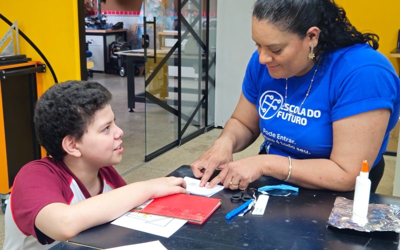 Governo reajusta salários de professores das Escolas do Futuro e músicos da Filarmônica