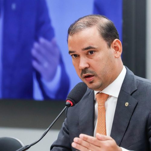 Vicentinho Júnior garante que, caso seja eleito, gabinete do secretário de Saúde será no HGP