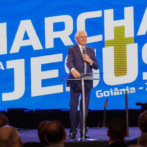 “Estaremos lá orando pelo país”, diz Caiado sobre a Marcha para Jesus 2026