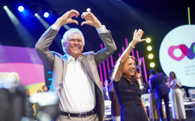 Caiado, Gracinha e Daniel Vilela recepcionam 5 mil novos beneficiários do ProBem