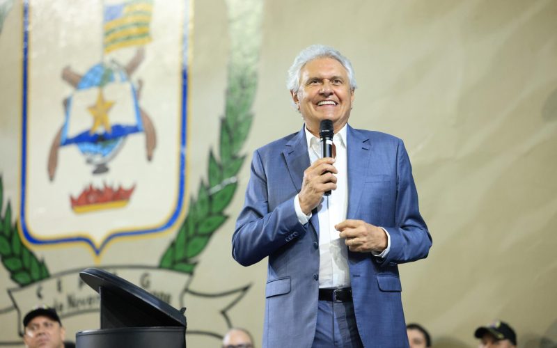 Caiado e Gracinha anunciam investimento de R$ 75 milhões do Bolsa Uniforme para alunos de Colégios Militares