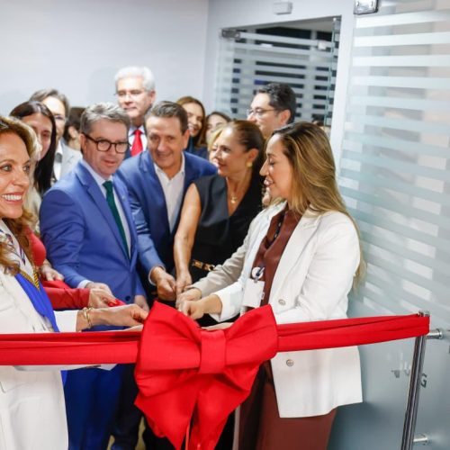 Gracinha Caiado inaugura bloco cirúrgico do Centro de Referência em Oftalmologia da UFG
