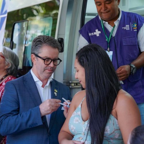 Governo de Goiás mobiliza população para vacinação contra a Influenza