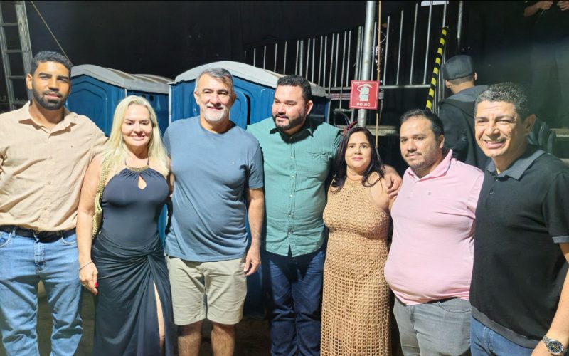 Amélio Cayres garante R$ 100 mil para estrutura da praia de São Salvador do TO