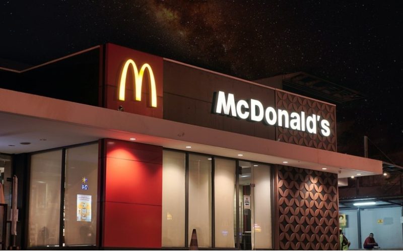 McDonald’s deixa de ser maior fast food do mundo, diz jornal