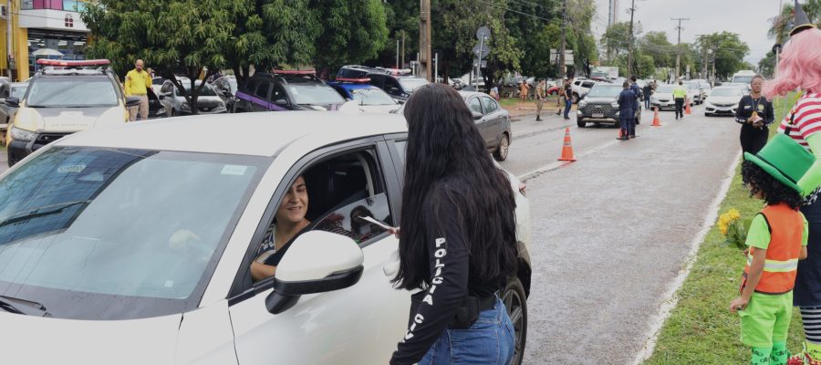 Operação Mulher Segura: forças de segurança realizam blitz educativa de conscientização contra a violência doméstica em Palmas