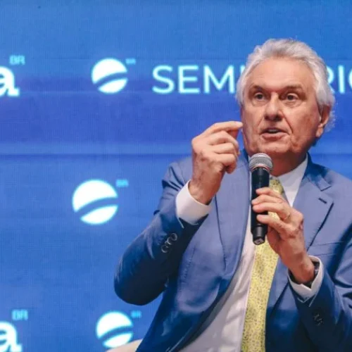 “Lula não ganha uma eleição no 2º turno”, diz Caiado