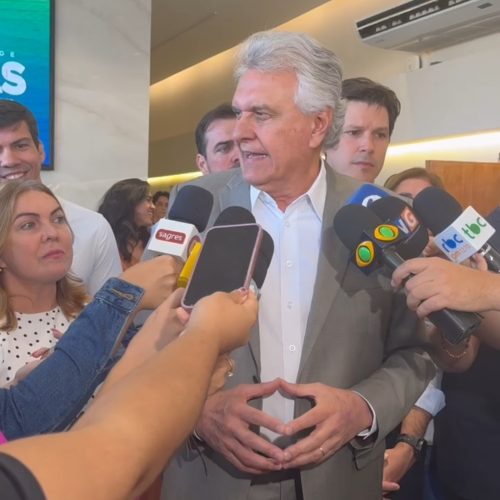 Caiado inaugura Palácio da Educação, primeira sede própria da Seduc