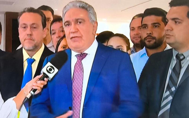 Governador do Tocantins Laurez Moreira vai a Brasília buscar apoio da bancada contra crise financeira do Estado