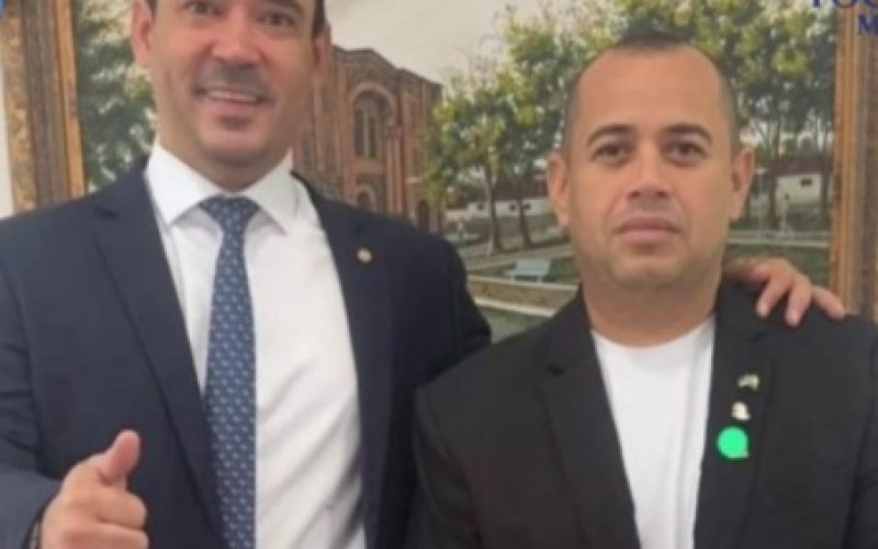 Vicentinho Júnior, pré-candidato ao governo do Tocantins recebe apoio, de líder dos servidores públicos