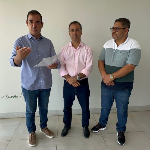 Vicentinho Júnior oficializa liberação de mais de R$ 7 milhões em recursos para municípios do Tocantins