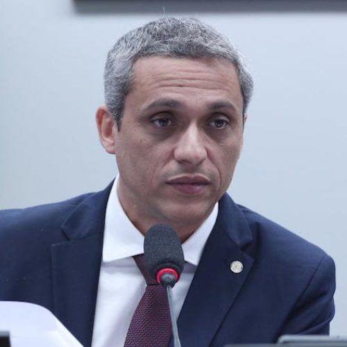 Alexandre de Moraes pega pesado com Gustavo Gayer