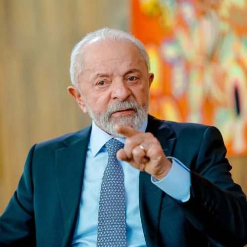 Lula embarca para os EUA acompanhado de seis ministros