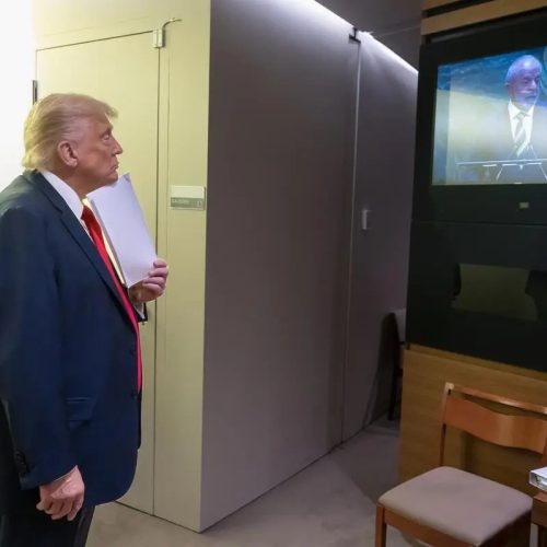 ONU divulga foto de Trump assistindo discurso de Lula 