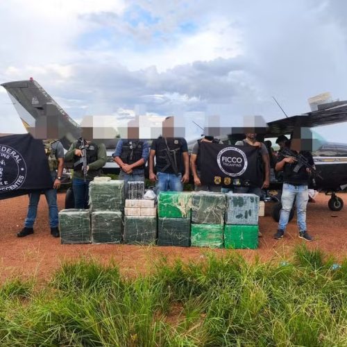 Droga apreendida em avião seria distribuída para cidades do Tocantins, Goiás e Bahia
