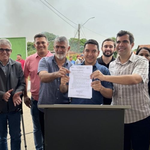 Deputado Amélio celebra retomada das obras  em São Miguel do Tocantins
