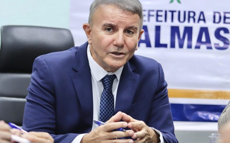 Prefeito afastado de Palmas recebe alta após sofrer infarto e passar por cirurgia