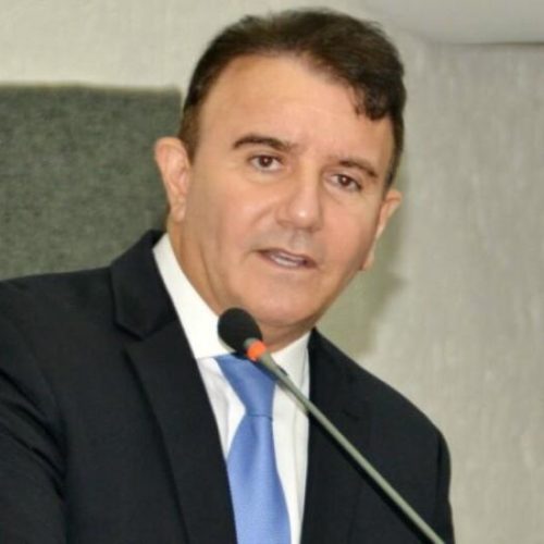 Após encontrar dívidas de R$ 300 milhões, novo prefeito de Palmas cancela carnaval