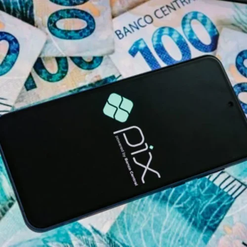 Pix fora do ar? Clientes reclamam de instabilidade em vários bancos