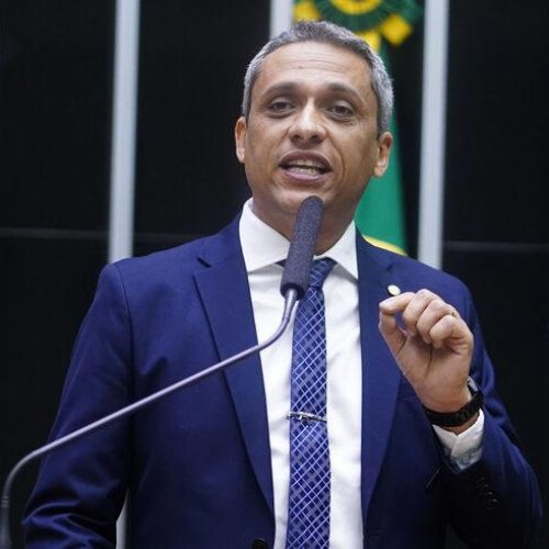 Líder do PL diz que fala de Gayer sobre ‘trisal’ com Alcolumbre, Gleisi e Lindbergh ‘foi infeliz’