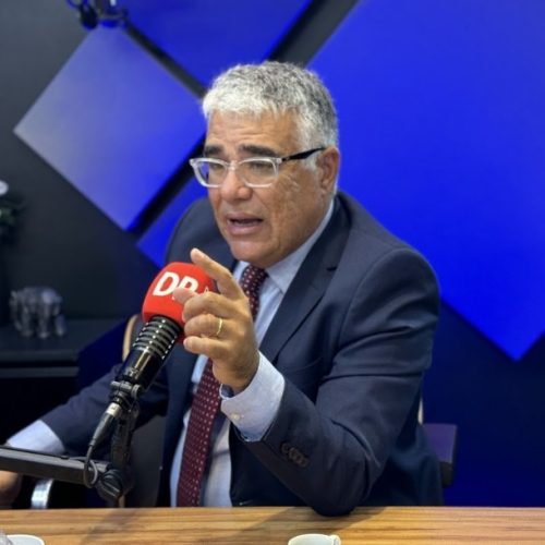 Girão critica ‘paradão’ no Senado: “Jogo a favor do governo”