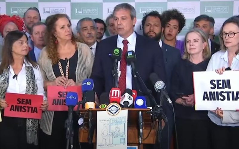 Governistas negam anistia e pedem responsabilização de Bolsonaro