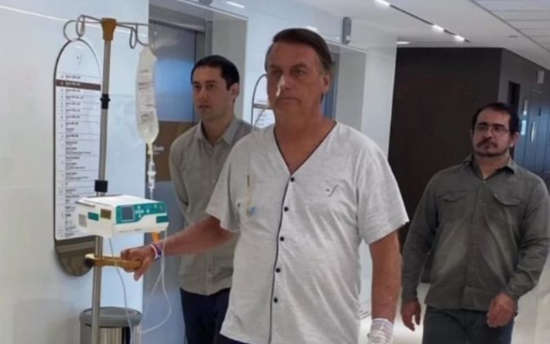 “Vai ser um pós-operatório complicado”, diz médico de Bolsonaro