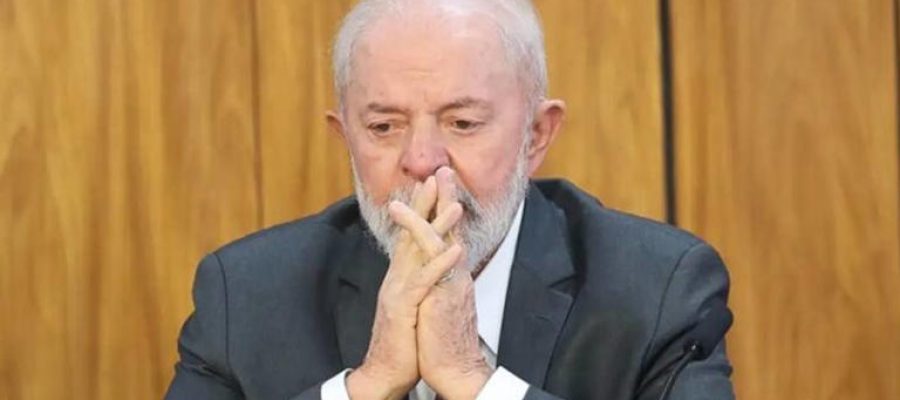 Lula empata com Flávio Bolsonaro, Caiado e Zema no 2º turno, diz pesquisa