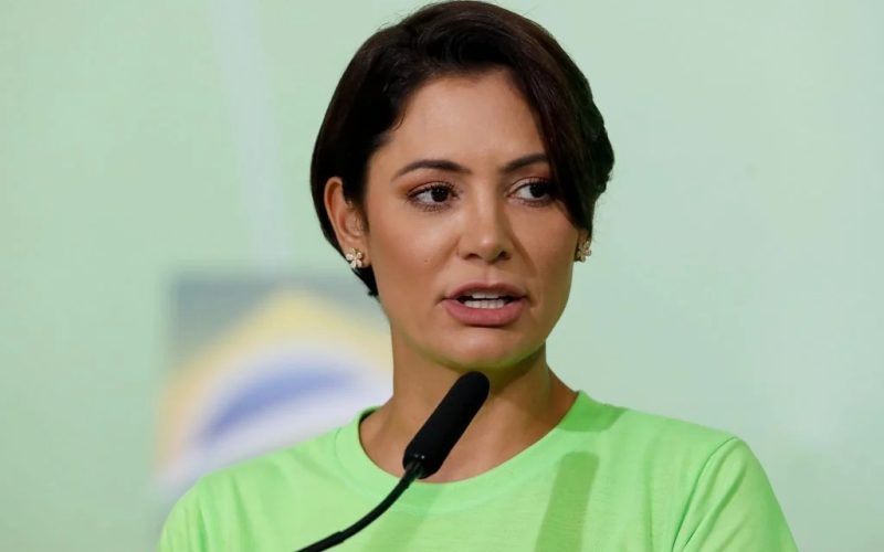 Empresa investigada por pagar contas de Michelle Bolsonaro, diz Coaf