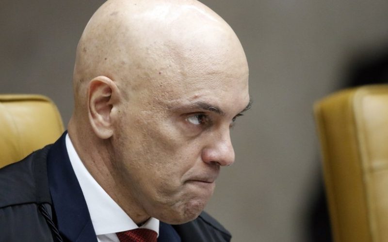 Moraes diz que “não há a menor chance” de recuar sobre Bolsonaro
