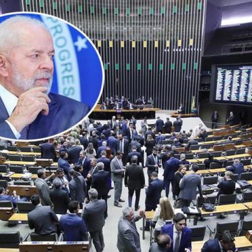 Lula resiste à pressão e não sancionar o aumento do  número de deputados federais