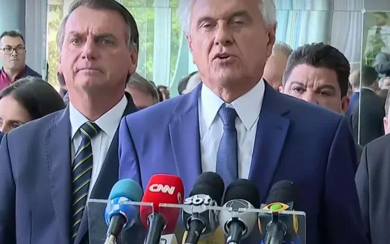 Bolsonaro pede a Moraes visitas de Caiado e Derrite