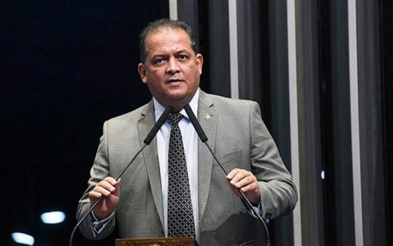 Senador Eduardo Gomes destaca fé, união e cidadania como força maior do Tocantins nos 37 anos do estado