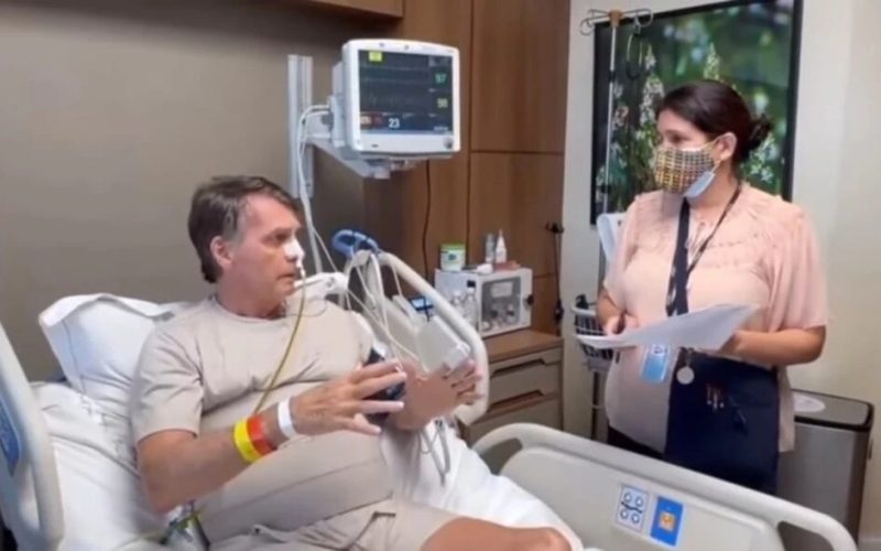 Bolsonaro transforma UTI em reality show