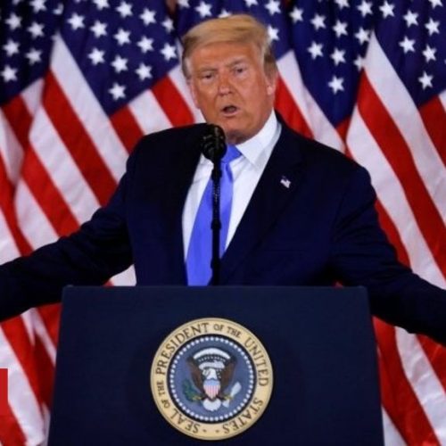 “Estamos só a começar”, diz Trump perante o Congresso, prometendo “época dourada” aos EUA