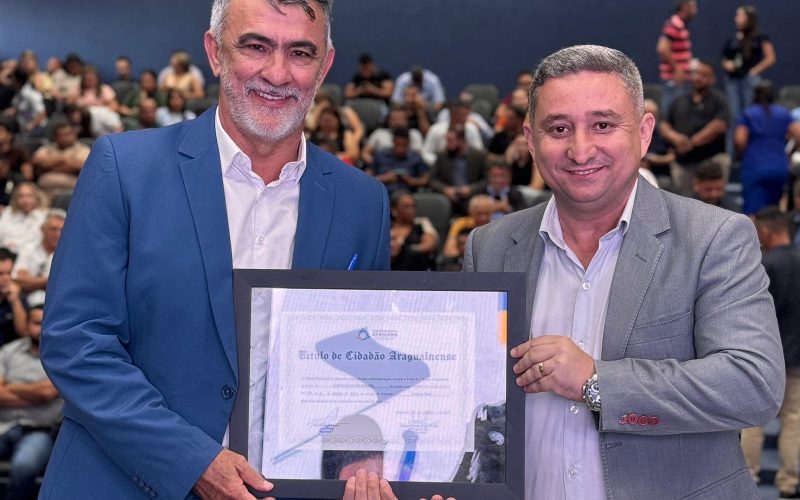 Amélio Cayres é  Cidadão Araguainense