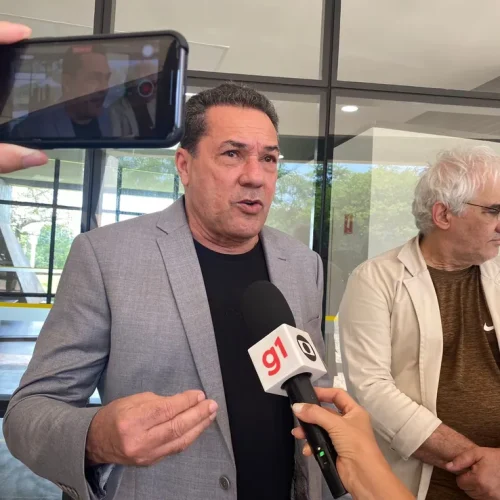 Vanderlei Luxemburgo recebe alta da UTI em Palmas