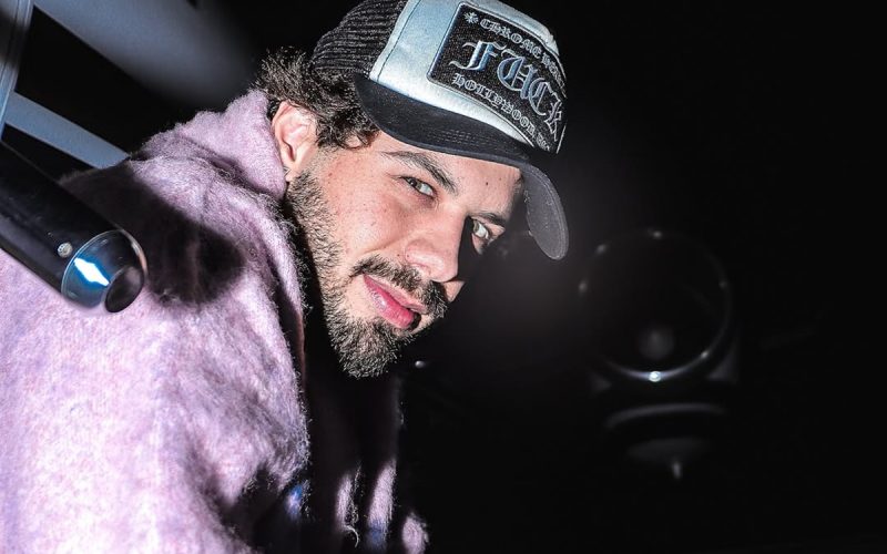 “Se eu tivesse dando o rabo, era o meu”: Zé Felipe sobre rumores de ser gay